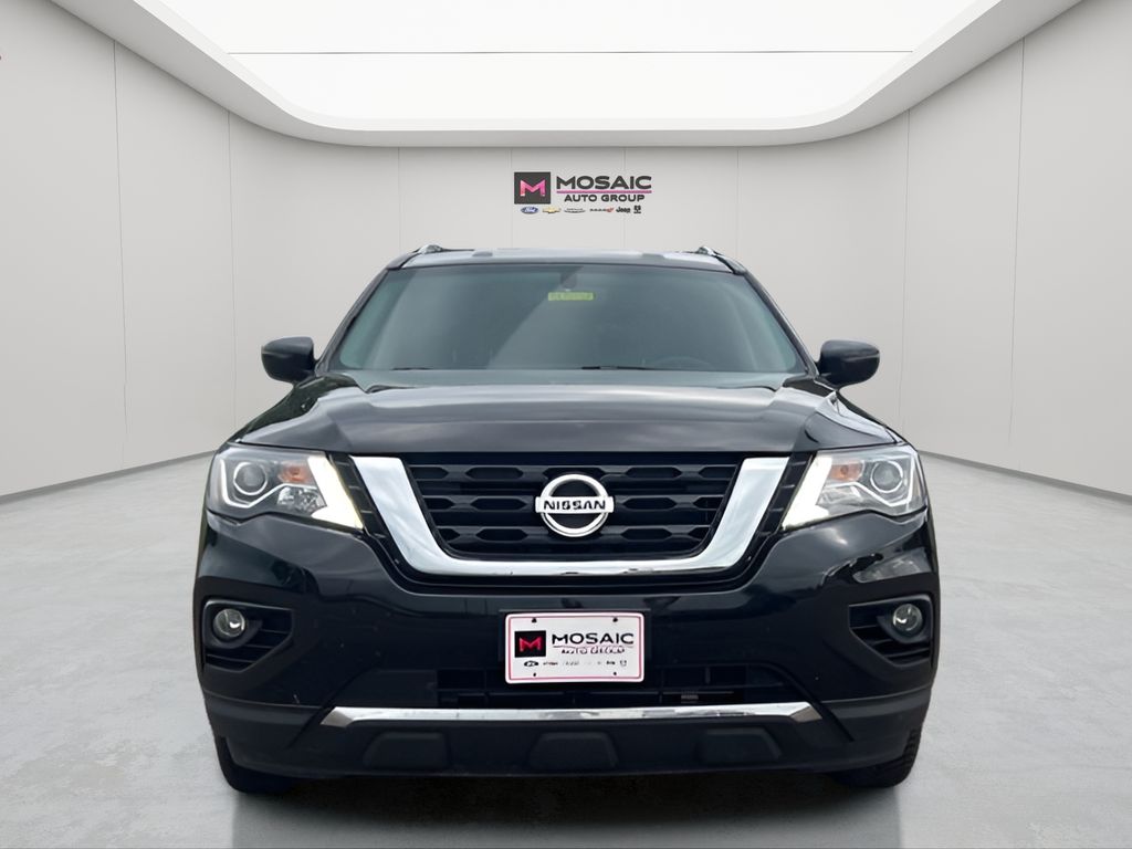Used 2018 Nissan Pathfinder SV with VIN 5N1DR2MM1JC662200 for sale in Zumbrota, Minnesota