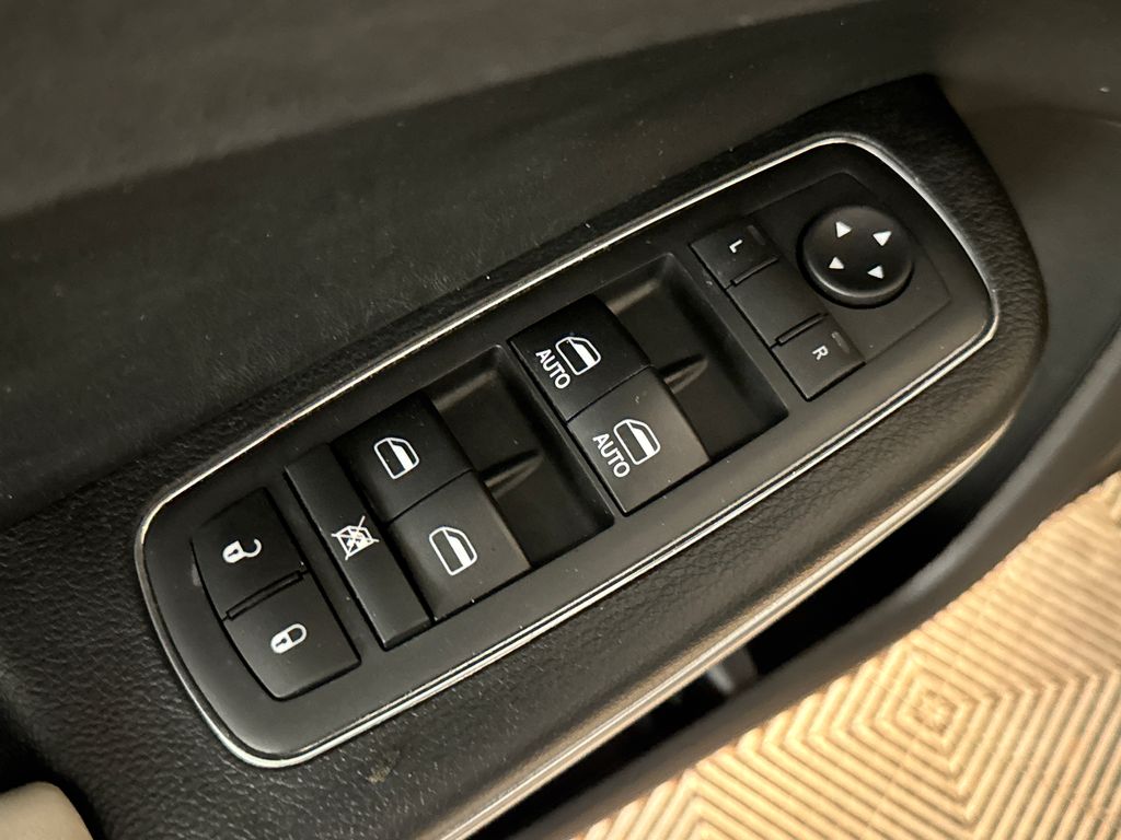 Certified Used 2017 Gray Chrysler S image 17
