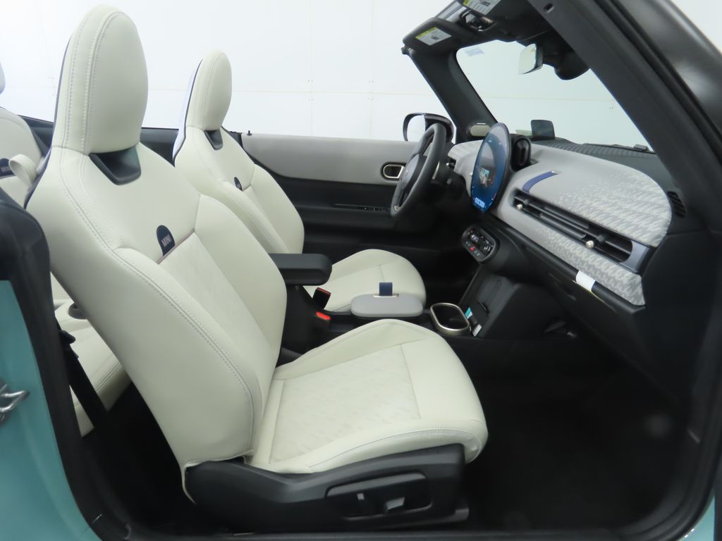 Thumbnail: 2026 MINI Cooper - 29