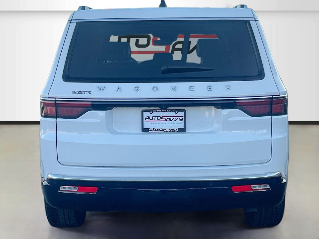2024 Jeep Wagoneer Base White at River Oaks CDJR