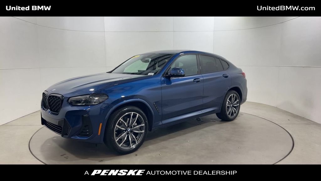 2025 BMW X4 xDrive30i 4