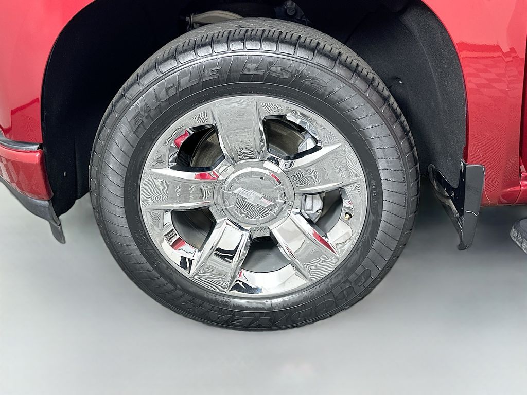 Thumbnail: 2019 Chevrolet Silverado 1500 - 29