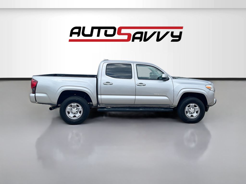 Used 2022 Silver Toyota SR image 8