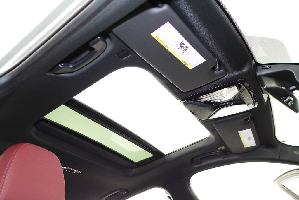 Thumbnail: 2023 BMW 3 Series - 18