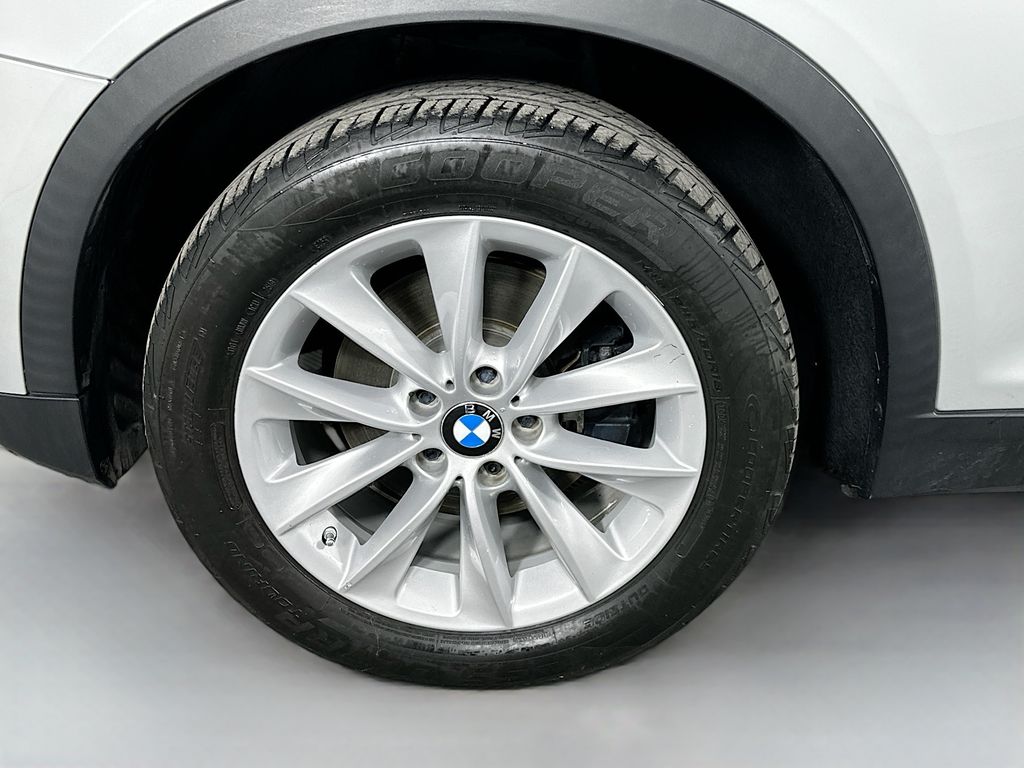 Thumbnail: 2016 BMW X3 - 31