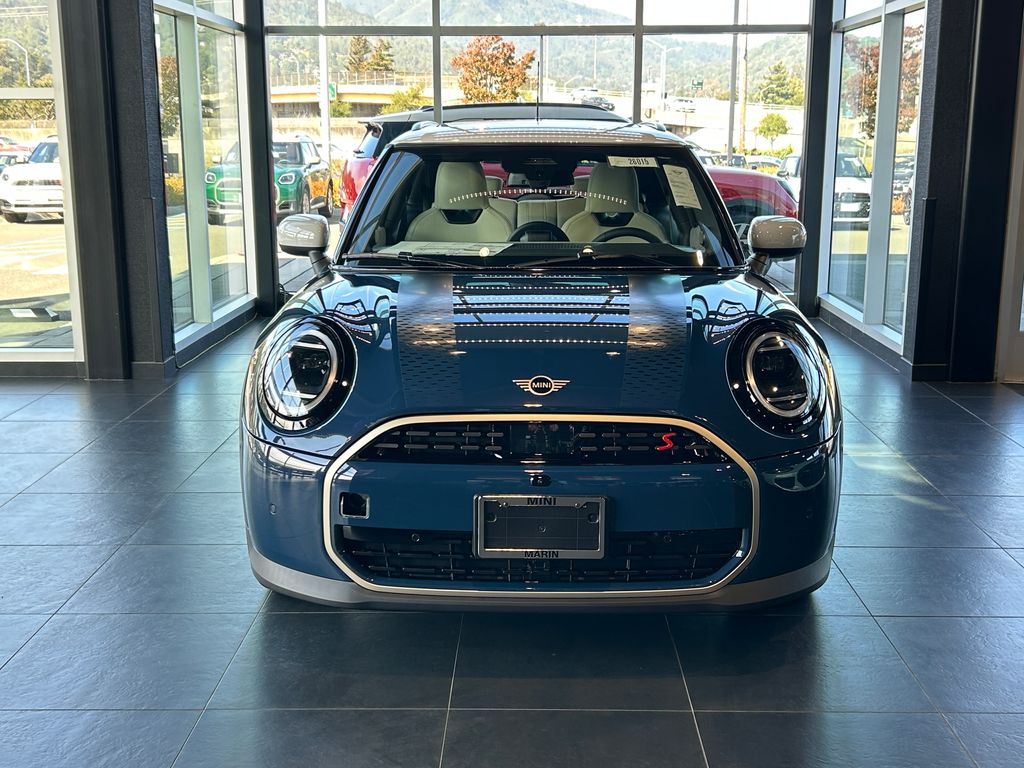 Thumbnail: 2026 MINI Cooper - 8