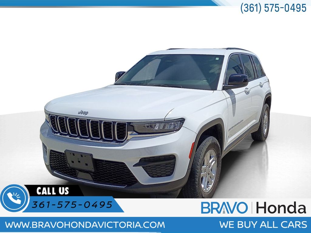 Bright White Clearcoat 2024 Jeep Grand Cherokee SUV / Crossover 4X2 8-Speed Automatic