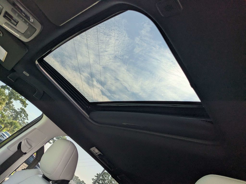 New 2026 Toyota Sienna Van