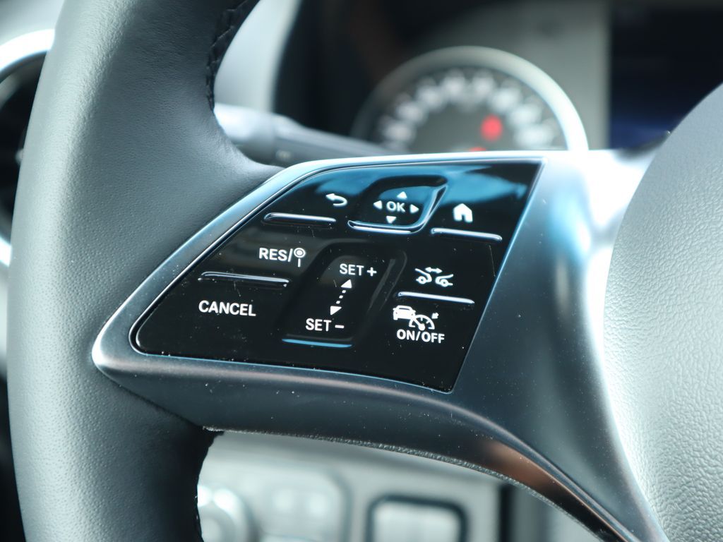 Thumbnail: 2026 Mercedes-Benz Sprinter - 12