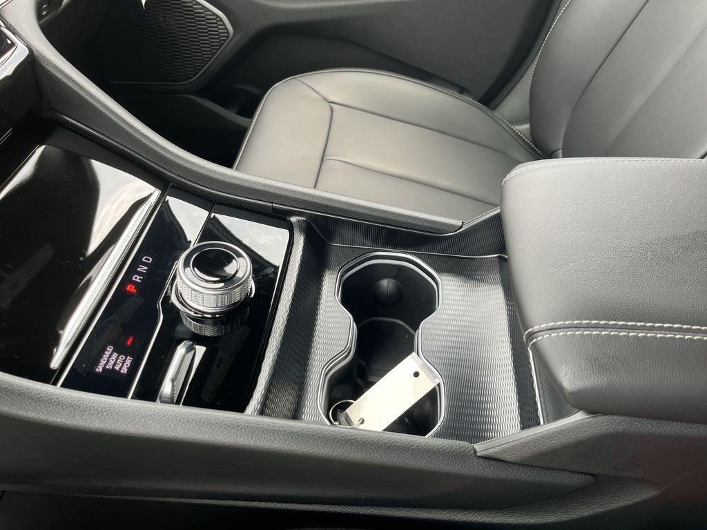 New 2026 White Jeep Limited image 21