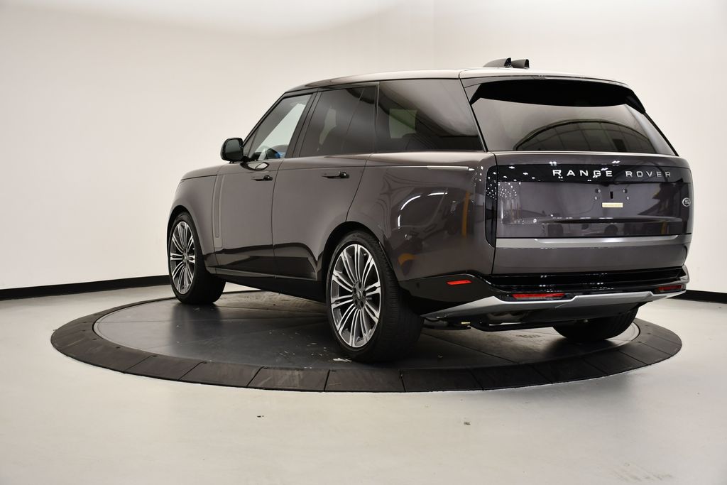 Thumbnail: 2022 Land Rover Range Rover - 3