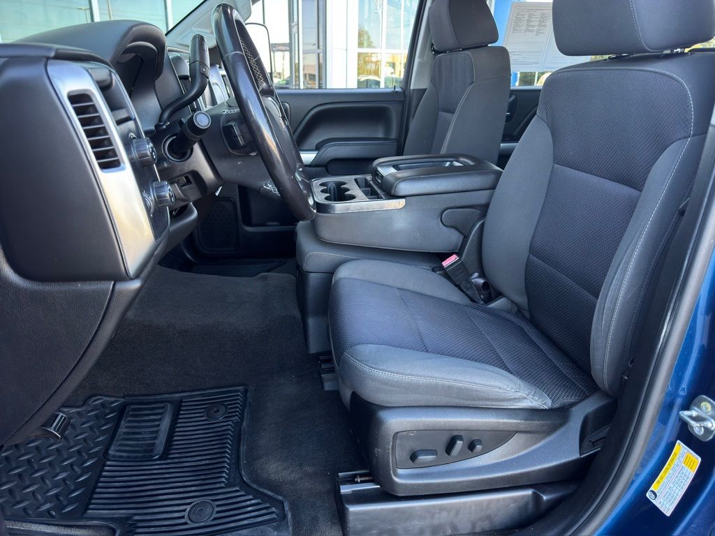 2018 Chevrolet Silverado 1500 LT - 10