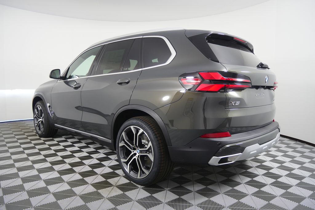 Thumbnail: 2026 BMW X5 - 5