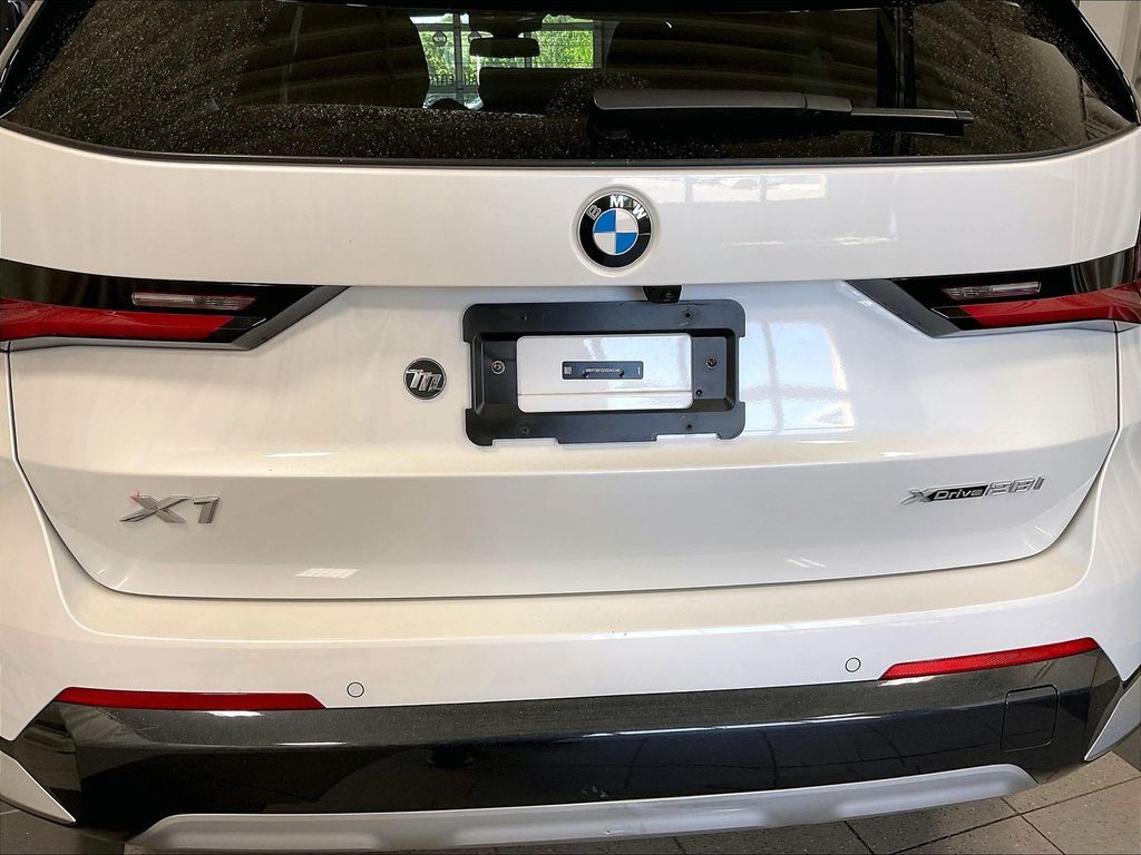 2025 BMW X1 — photo 28