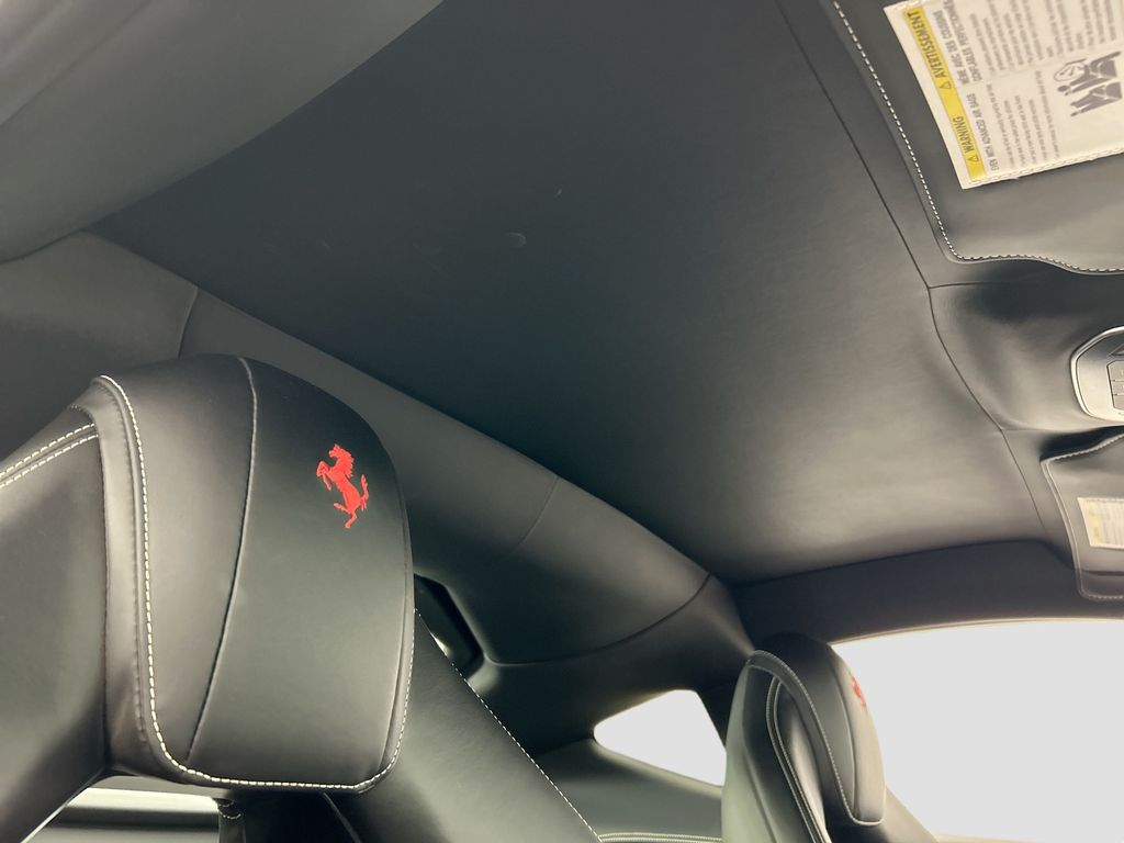 Thumbnail: 2019 Ferrari 812 - 17