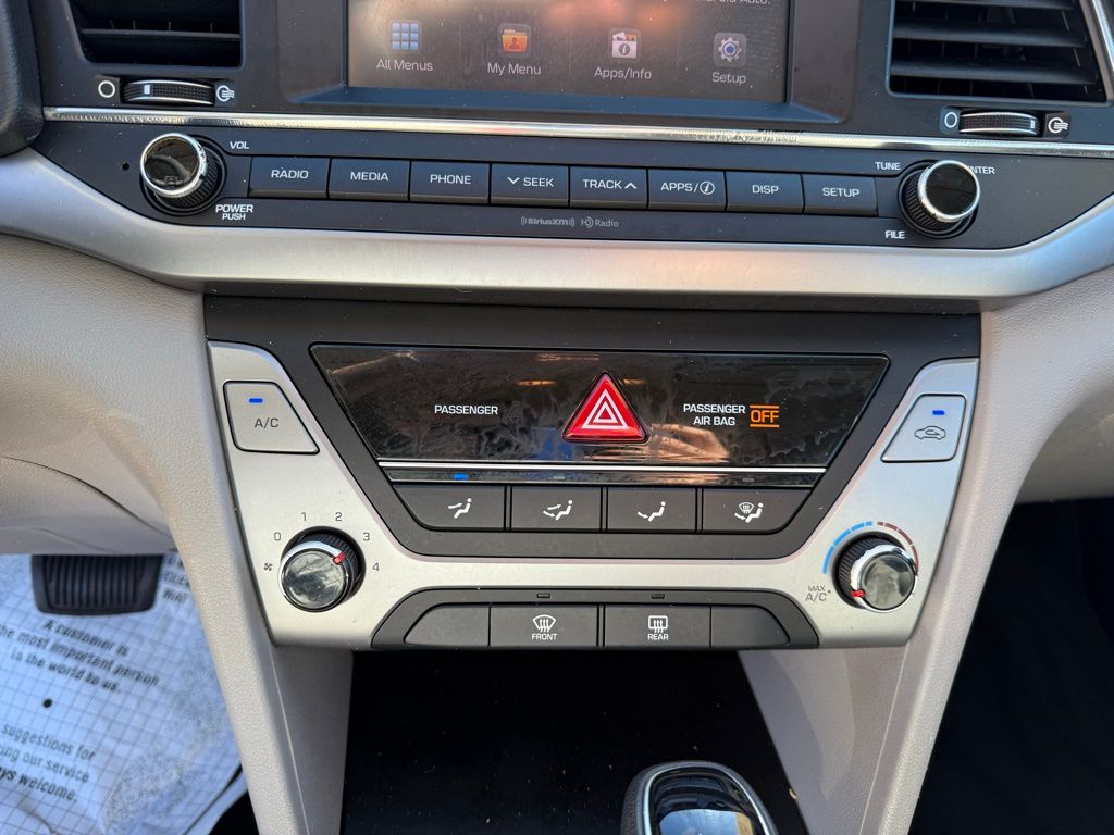 Thumbnail: 2017 Hyundai Elantra - 18