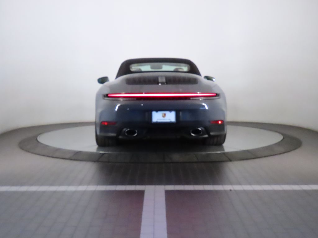 Thumbnail: 2025 Porsche 911 - 6