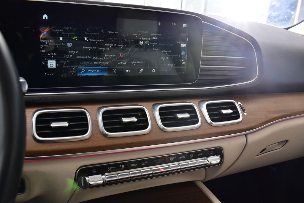 Thumbnail: 2023 Mercedes-Benz GLE - 19