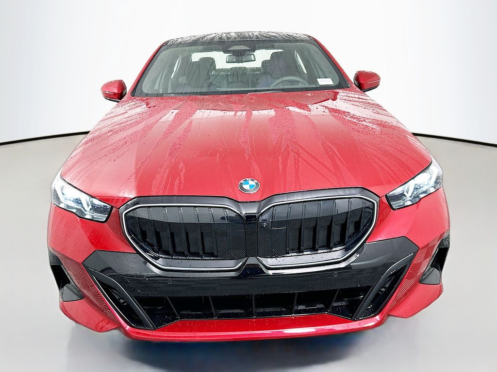 Thumbnail: 2026 BMW 5 Series - 2