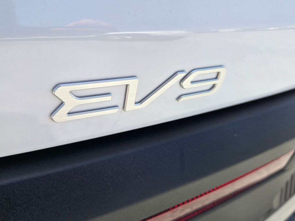 2026 Kia Ev9 - $56,480