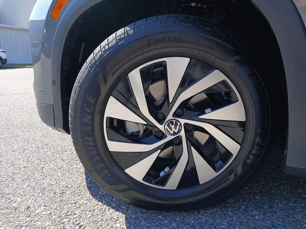 New 2026 Silver Volkswagen 2.0T S image 25
