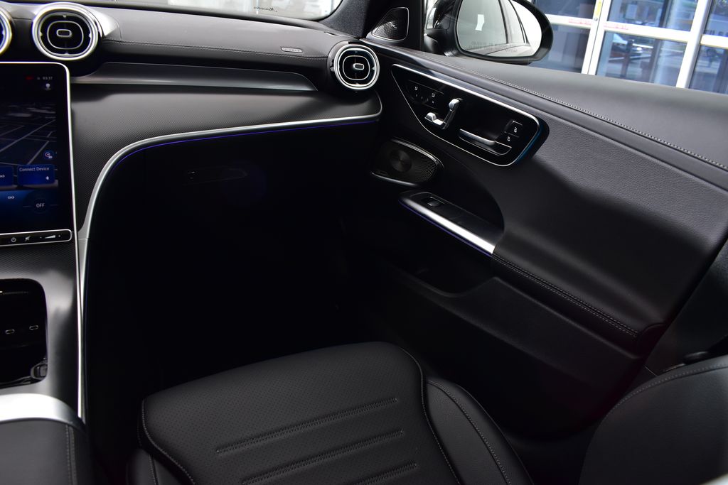 Thumbnail: 2025 Mercedes-Benz C-Class - 26