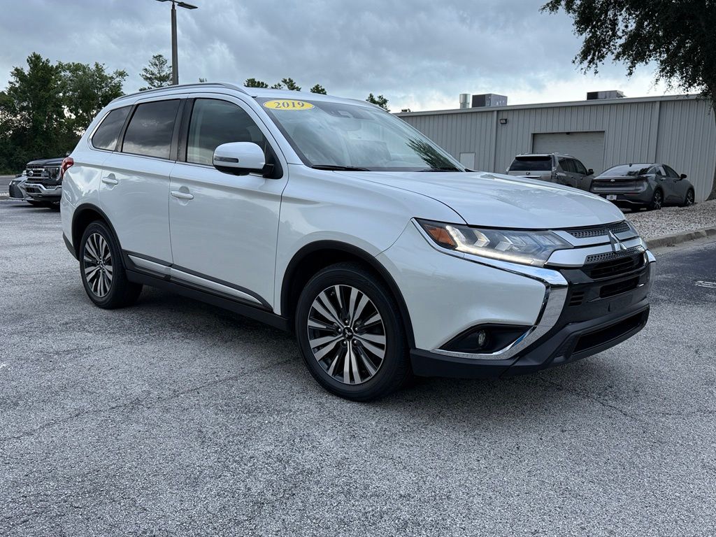 Used 2019 Mitsubishi Outlander SUV