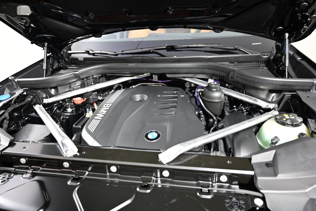 Thumbnail: 2026 BMW X5 - 27