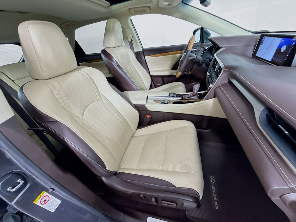 Thumbnail: 2018 Lexus RX - 29