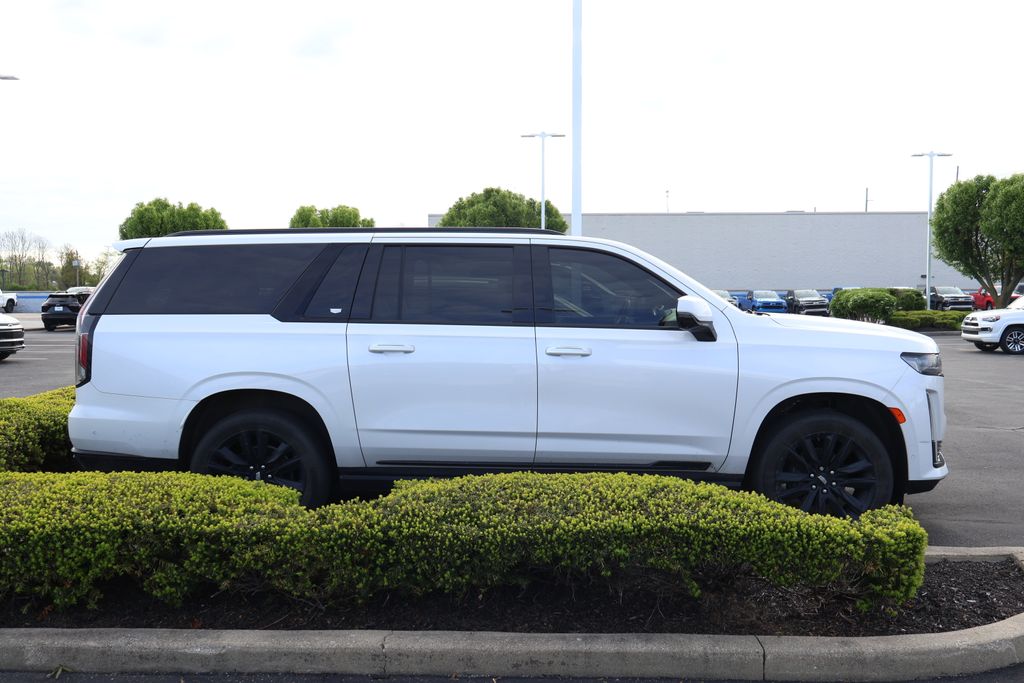 2021 Cadillac Escalade ESV Sport 7