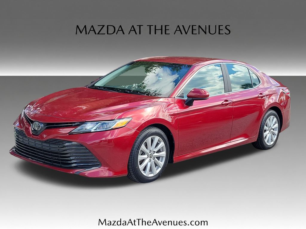 Pearl 2020 Toyota Camry Sedan Front-Wheel Drive 8-Speed Automatic