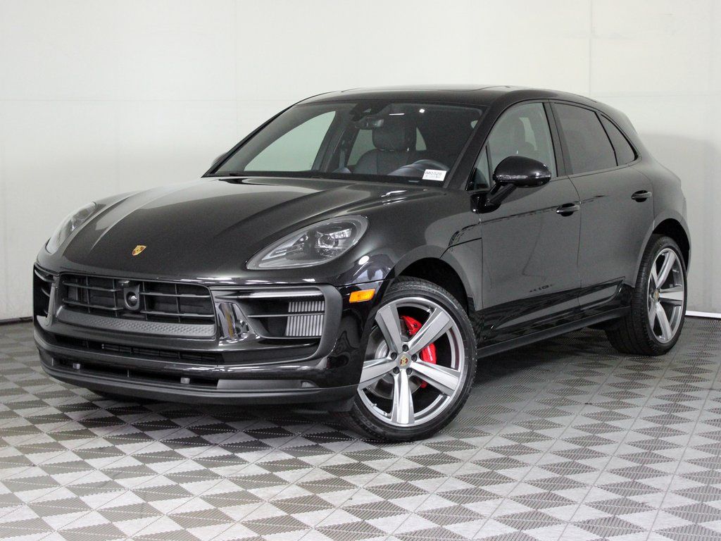 2026 Porsche Macan S AWD