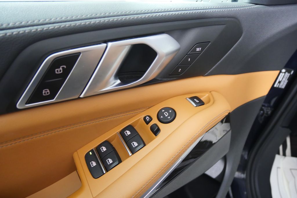 2023 BMW X5 xDrive40i 8