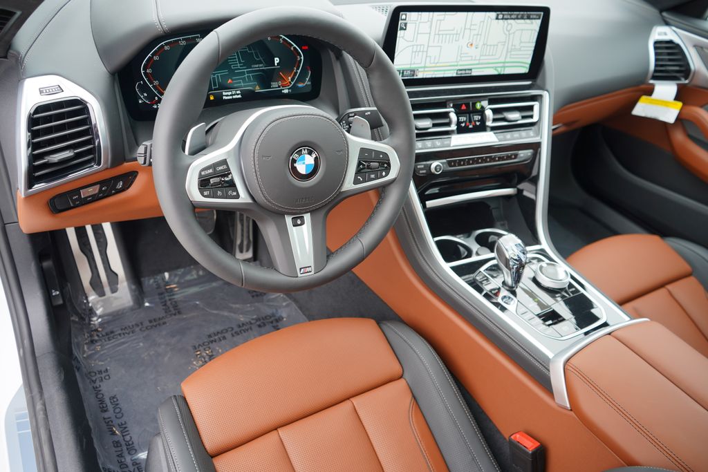 Thumbnail: 2026 BMW 8 Series - 13