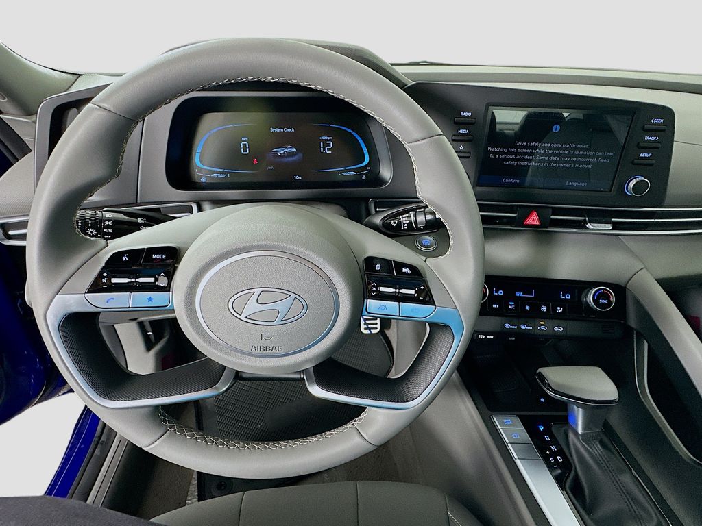 Thumbnail: 2026 Hyundai Elantra - 10