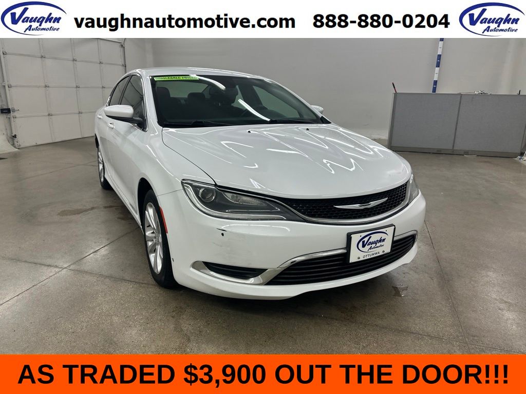 Bright White Clearcoat 2015 Chrysler 200 Sedan Front-Wheel Drive 9-Speed Automatic