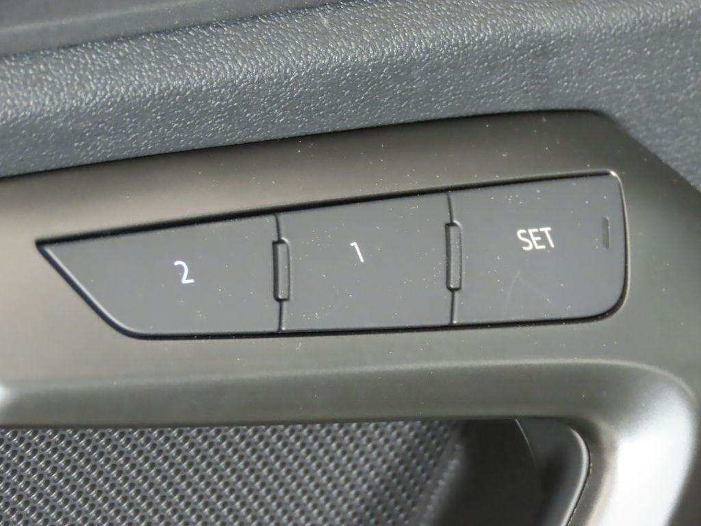 Thumbnail: 2026 Audi RS 3 - 29