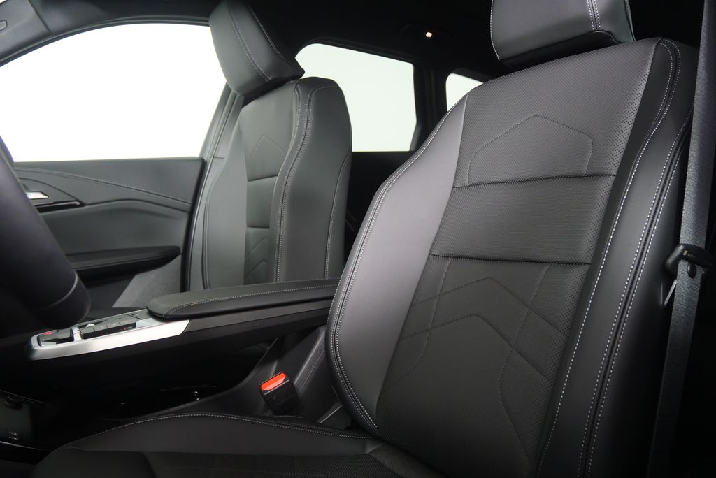 Thumbnail: 2026 BMW X1 - 11