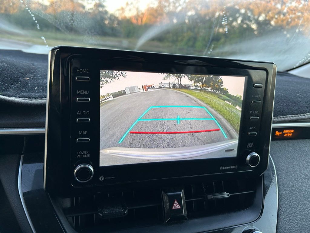 Thumbnail: 2021 Toyota Corolla - 24