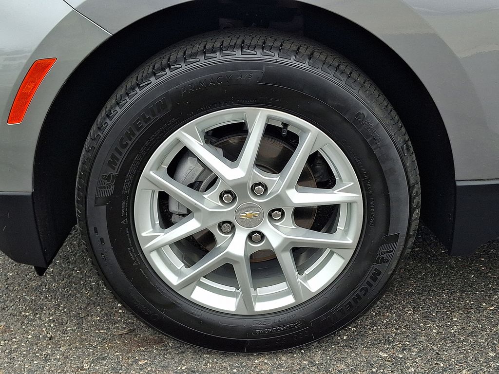 used 2023 Chevrolet Equinox car, priced at $23,429