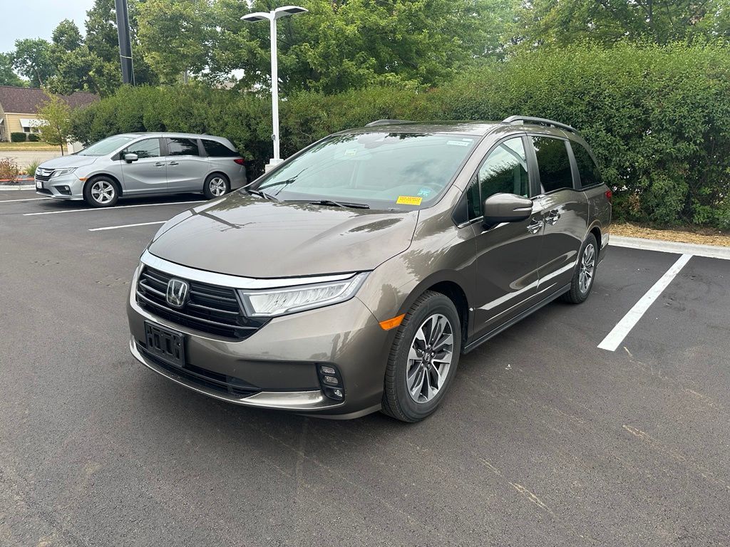 Used 2022 Pacific Pewter Metallic Honda EX-L image 2
