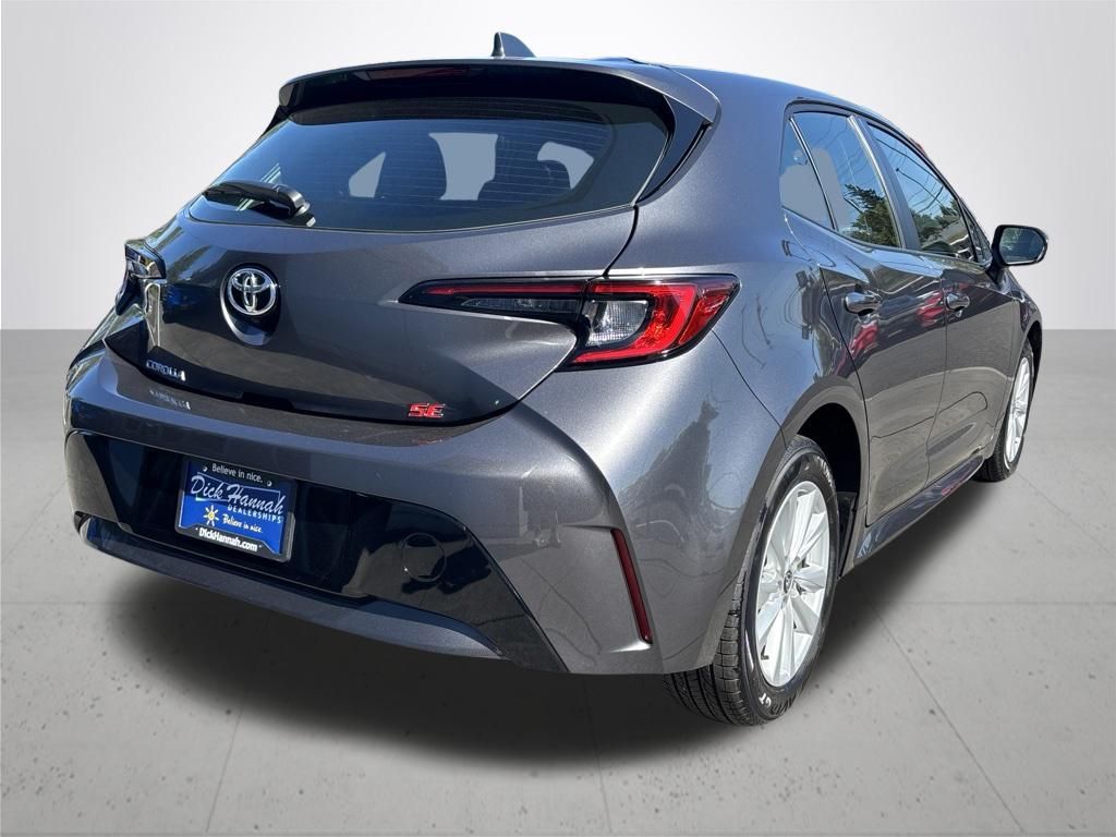 2024 Toyota Corolla Hatchback SE
