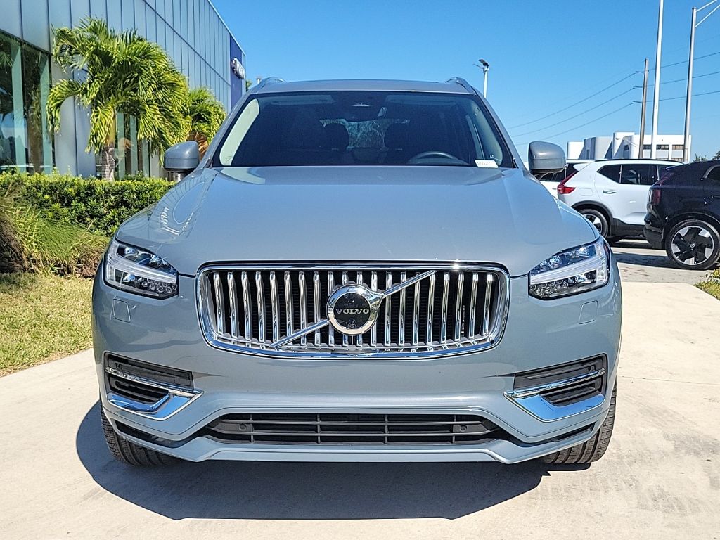 Used 2023 Volvo XC90 Plus with VIN YV4H60CN5P1924010 for sale in Miami, FL