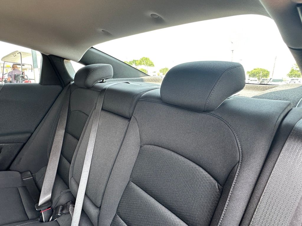 Used Car 2024 Chevrolet Malibu  Lt For Sale Under $25,000 In Austin, Texas