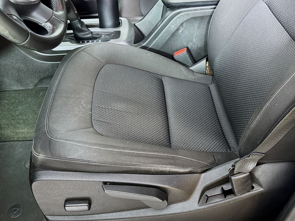 Used Car 2016 Chevrolet Colorado  Lt For Sale Under $15,000 In Austin, Texas