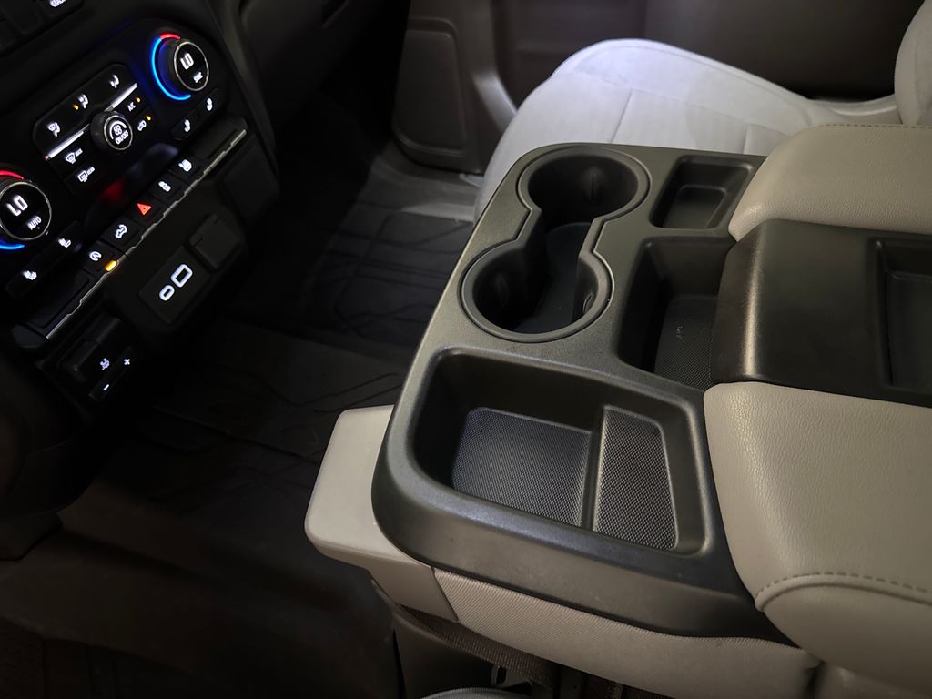 2021 Shadow Gray Metallic Chevrolet Silverado 1500 LT 4X4 Truck