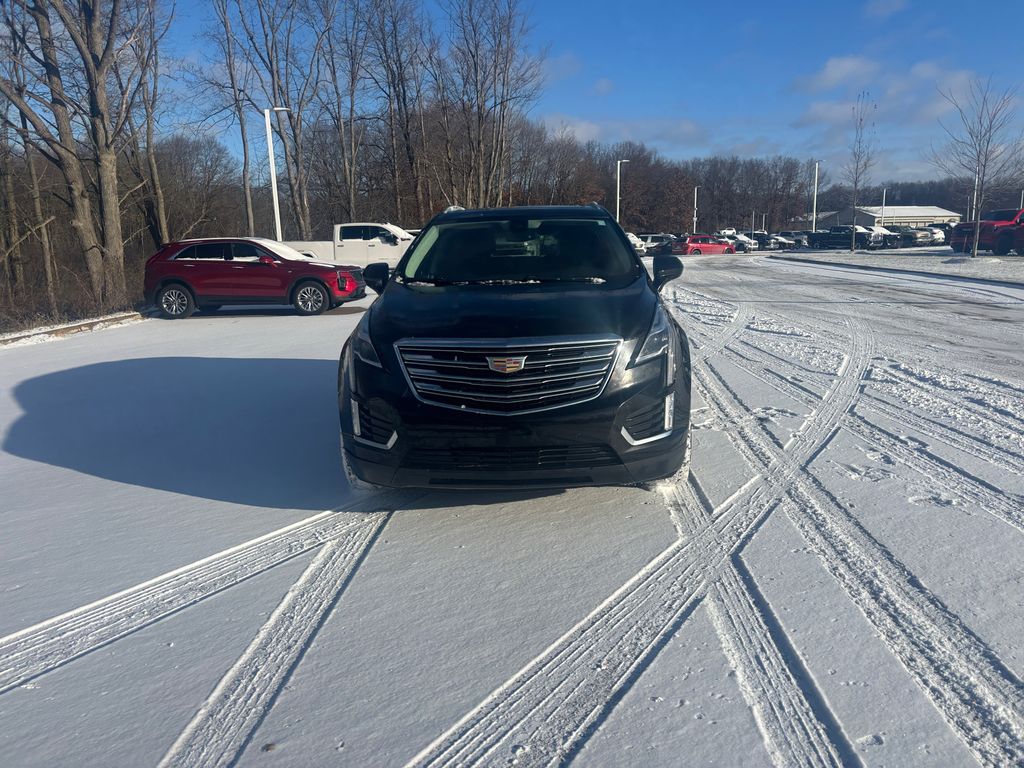 2019 Cadillac XT5 Premium Luxury 2