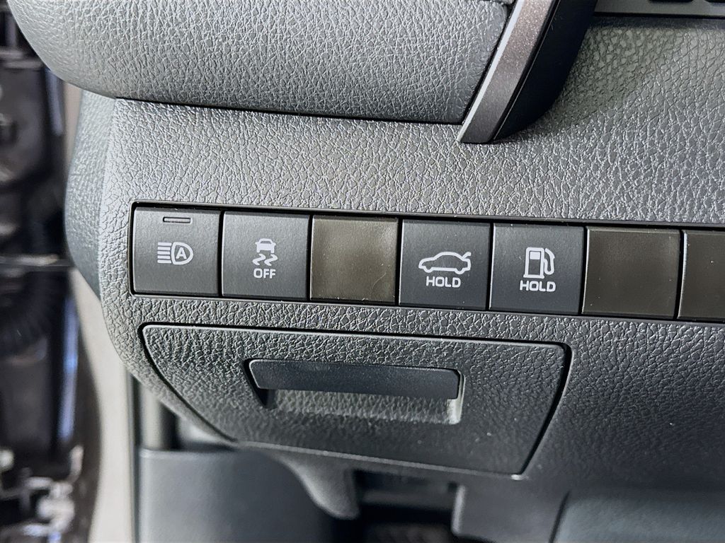 2023 Toyota Camry XSE - Photo 15