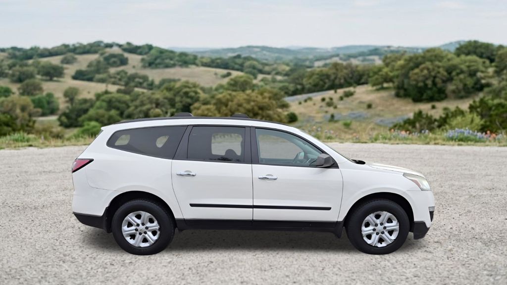Used Car 2015 Chevrolet Traverse  Ls For Sale Under $10,000 In Austin, Texas