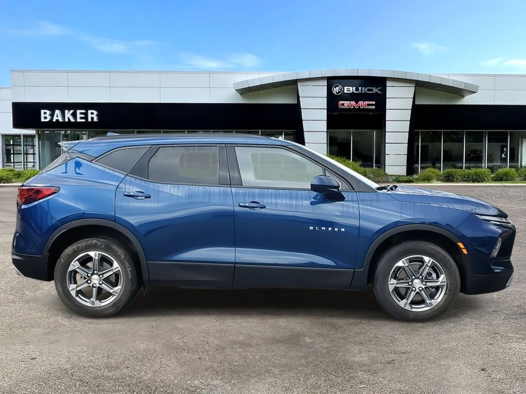 2023 Chevrolet Blazer LT 8